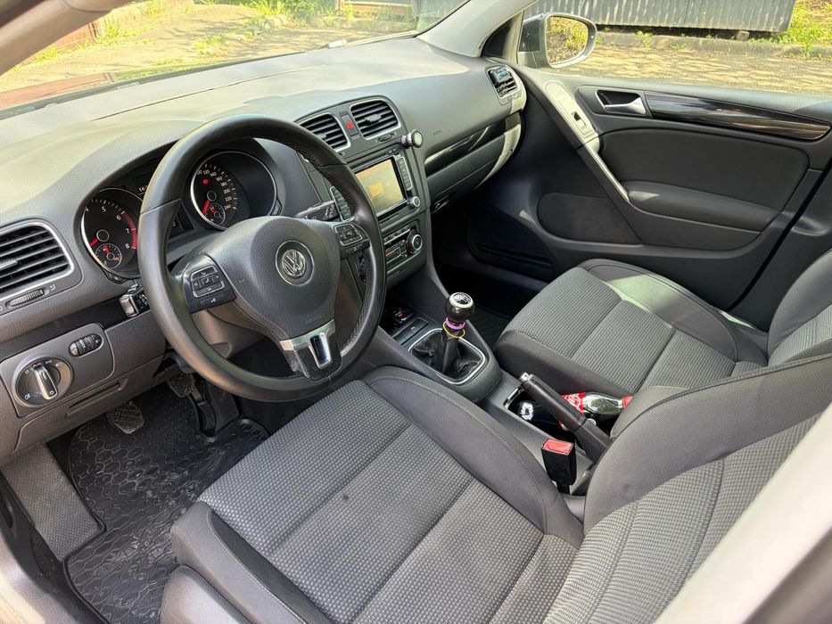 Vw Golf 6. An fabricație 2010 1.4 benzina