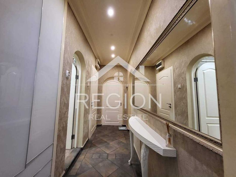 Дава се под наем Тристаен апартамент в Варна, Цветен квартал - 90 кв.м за 408 € - Снимка #8