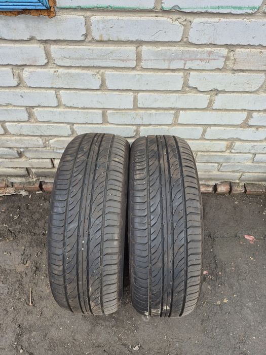 2 шины 205/65/15