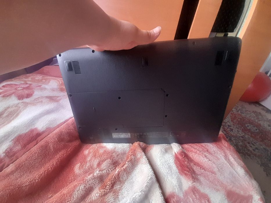 Продам ноутбук за 75тысяч возможен торг