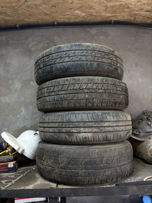 Диски с шинами     .