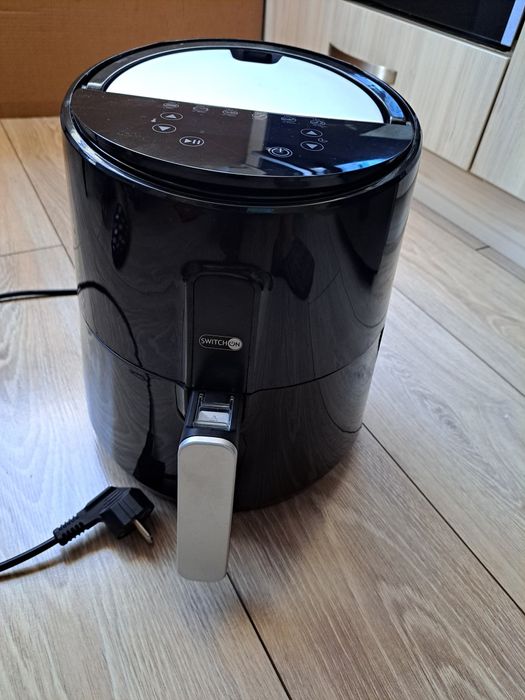 Еър  фраер   SWITCH ON