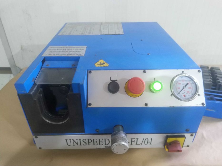 Presa hidraulica O+P UNISPEED USFL/01 , 2004
