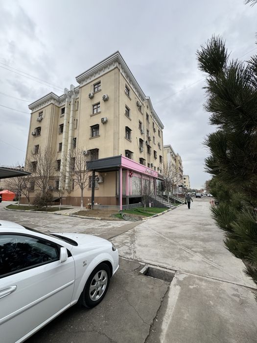 Под Офис Нурафшон 2/1/5 Евроремонт 72+72 кв.м подвал ор: Сагбон чораха