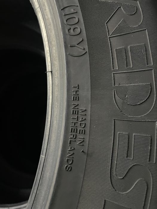 Продам шины 255/50 R20