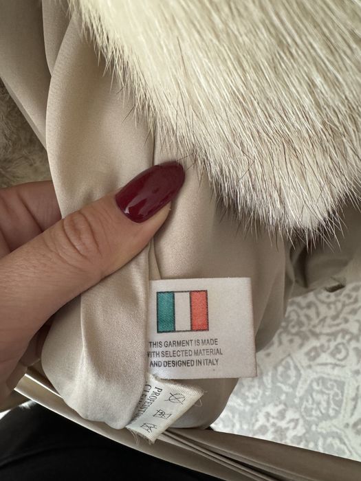 Продам шубу норковую