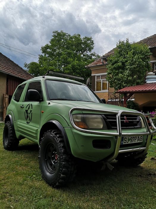 Mitsubishi Pajero 3.2
