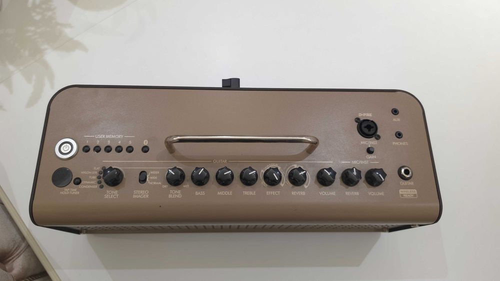 Комбоусилитель для акустической гитары Yamaha THR 30 II A Wireless