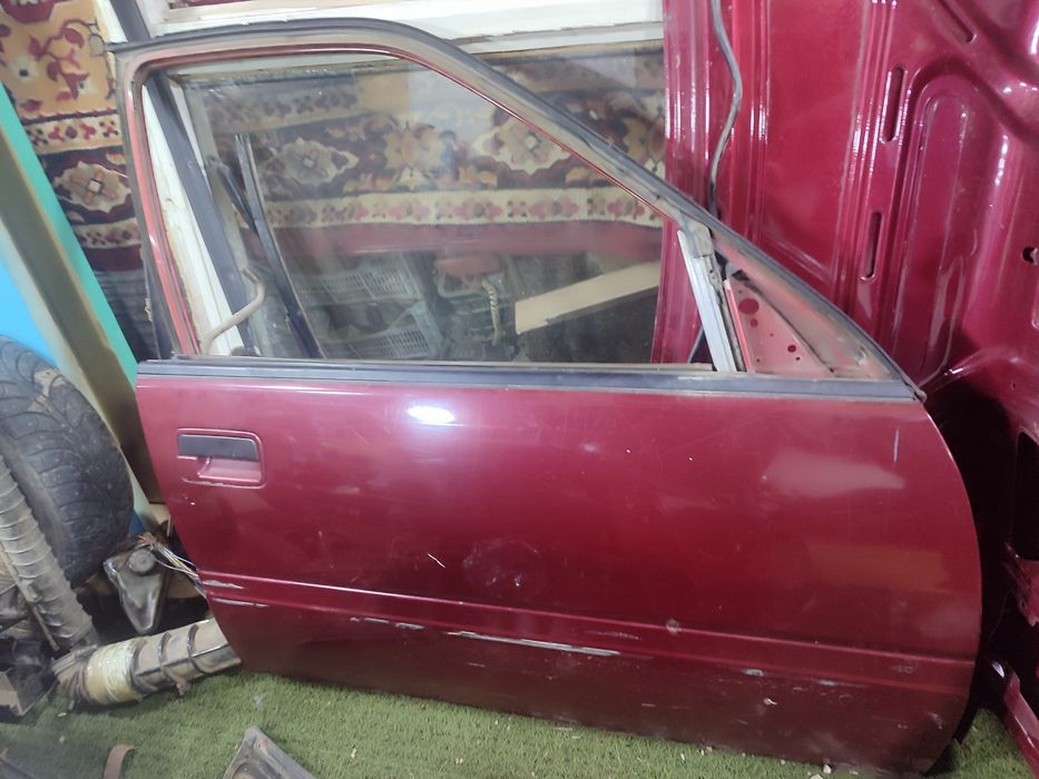 Продам капот, багажник,двери на Опель