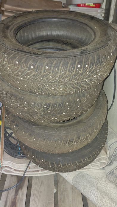 Шипы 14 баллоны состаяние новый