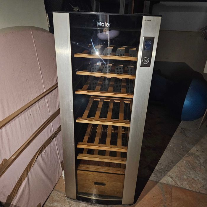 Хладилник за вино