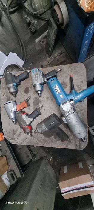 Vănd lot de pistoale pneumatice