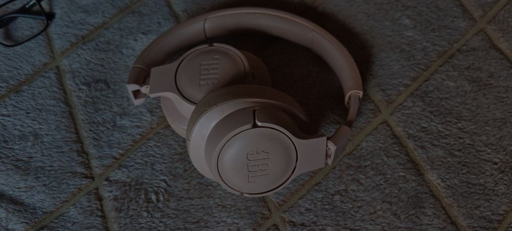 Наушники JBL 760NC