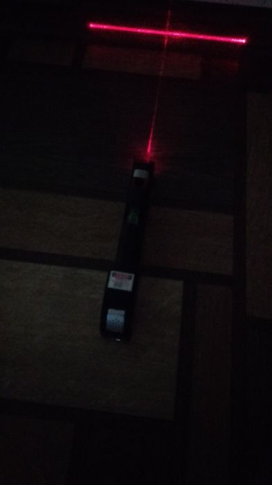 Продам лазер+ рулетка