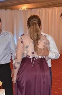 Rochita lunga, cu detalii lucrate manual