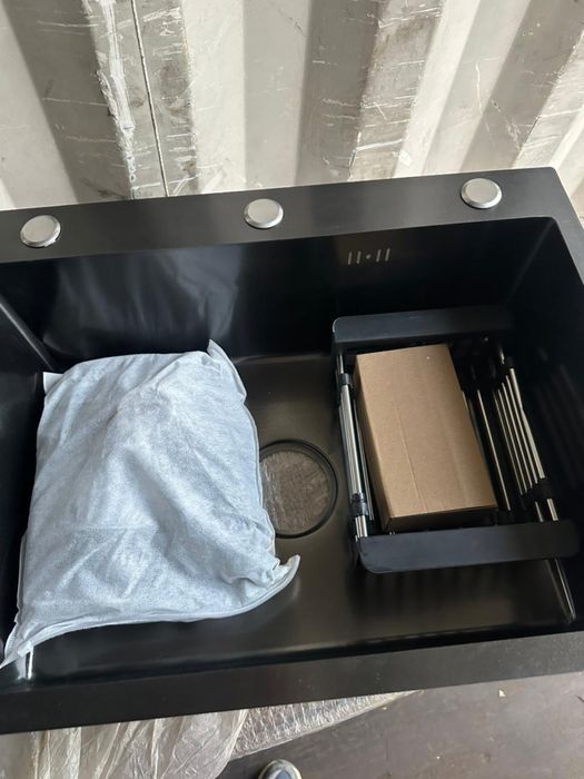 Продам Кухоные мойки