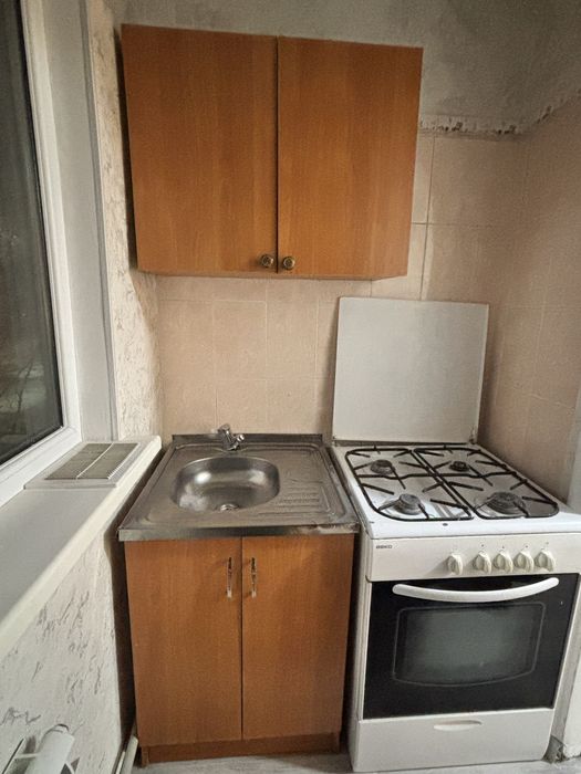 шкаф кухонный продам