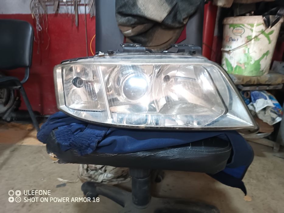 Фара правая на Ауди а6 с5