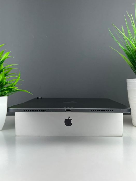 Планшет Apple iPad Air 10.9 256GB 2022