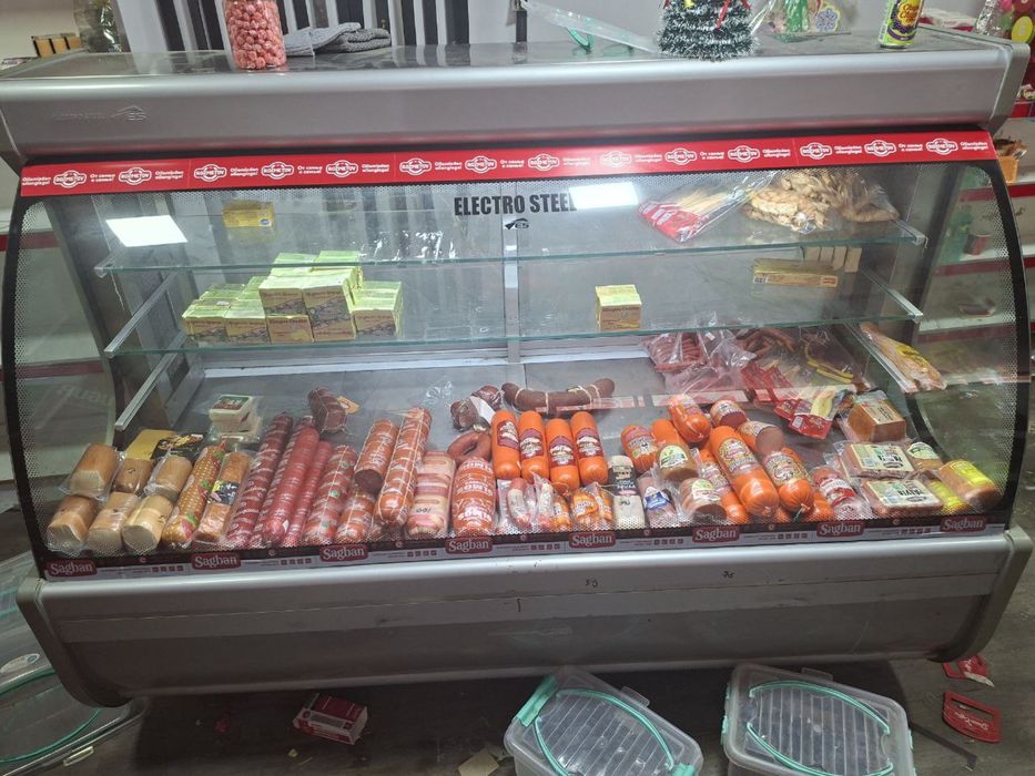 Холодильник сотилади продается