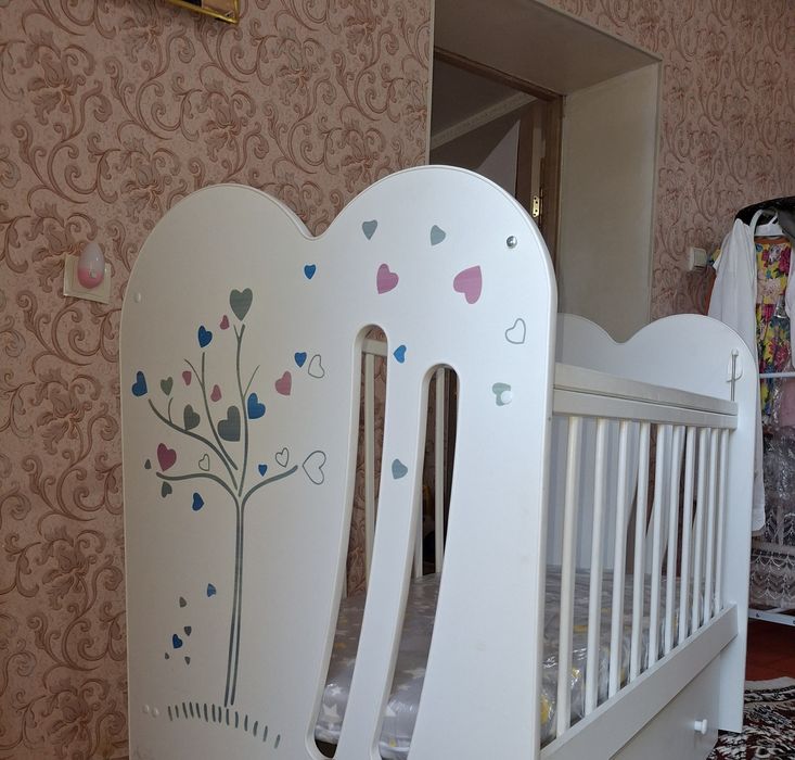 Детская мебель и матрас