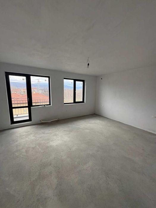 Продава се Къща в с. Златитрап, Област Пловдив - 263 кв.м за 689 €/кв.м - Снимка #12