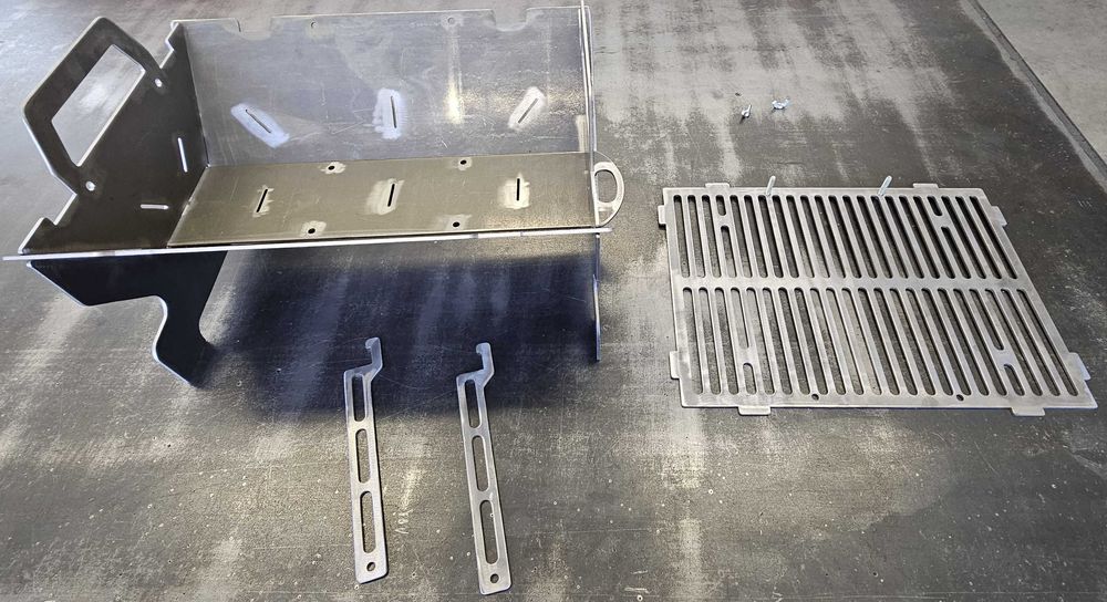 ВЕЧНА сглобяема къмпинг скара / барбекю "COMPACT" от масивна 3мм стомана! ВИДЕО!