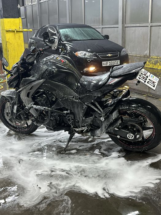 Kawasaki Z1000 мото в идеальном состоянии в ДТП не участвовал