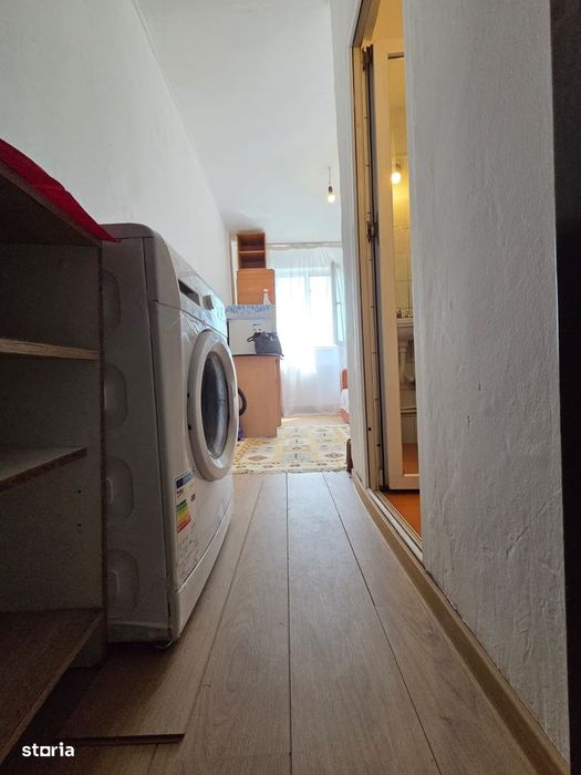 GARSONIERA 10mp, PENNY-POLITIE, etajul 3 din 4,( Zona cu acces ușor)