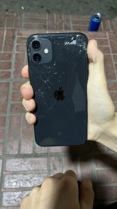 iPhone 11 64gB .