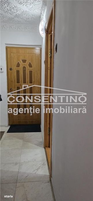 Se vinde apartament cu 2 camere , Brosteni , la etajul 3