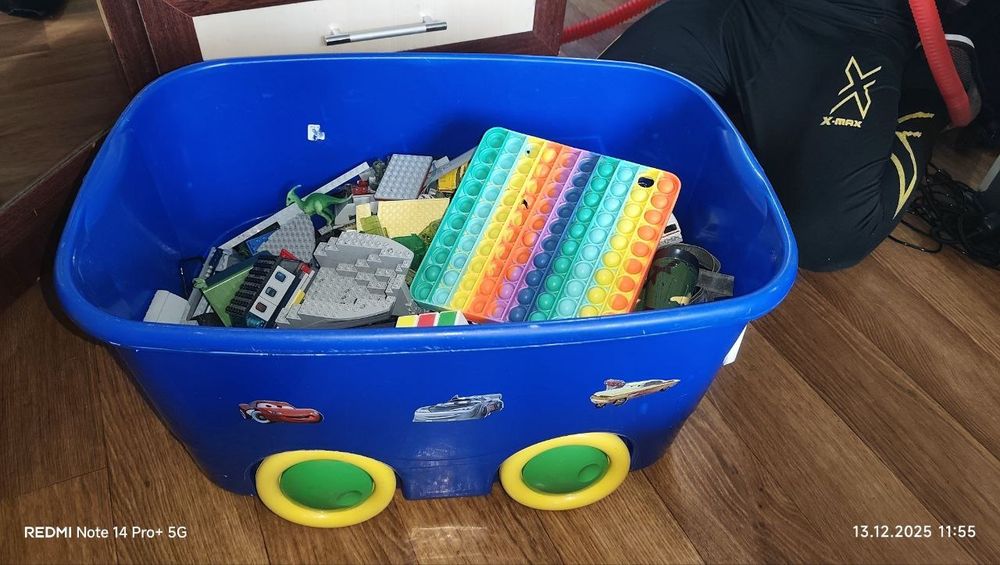 Продам кучу игрушек