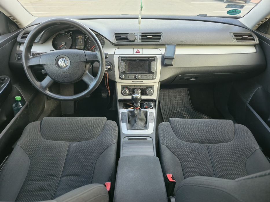 Volkswagen passat B6 2.0 Tdi 140 Cp Euro 5 an 2010
