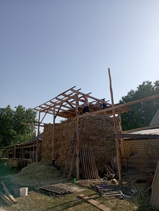 Бригада строителей