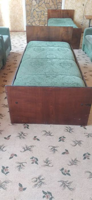 Mebel divanlar sotaman