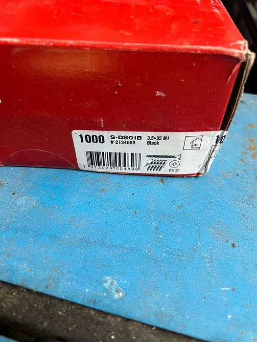 Hilti Negrese ,forante , puricei , șuruburi lemn.