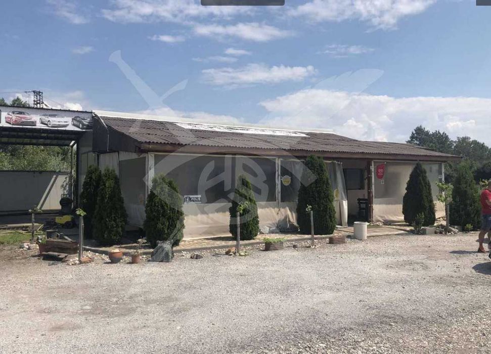 Парцел в Индустриална зона-Изток! 102828