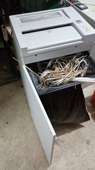 Distrugător documente 2buc