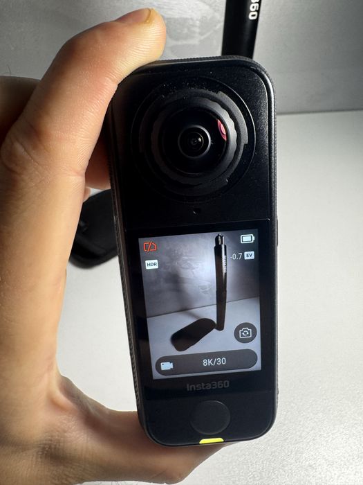 Insta 360 X4 + STICK 360