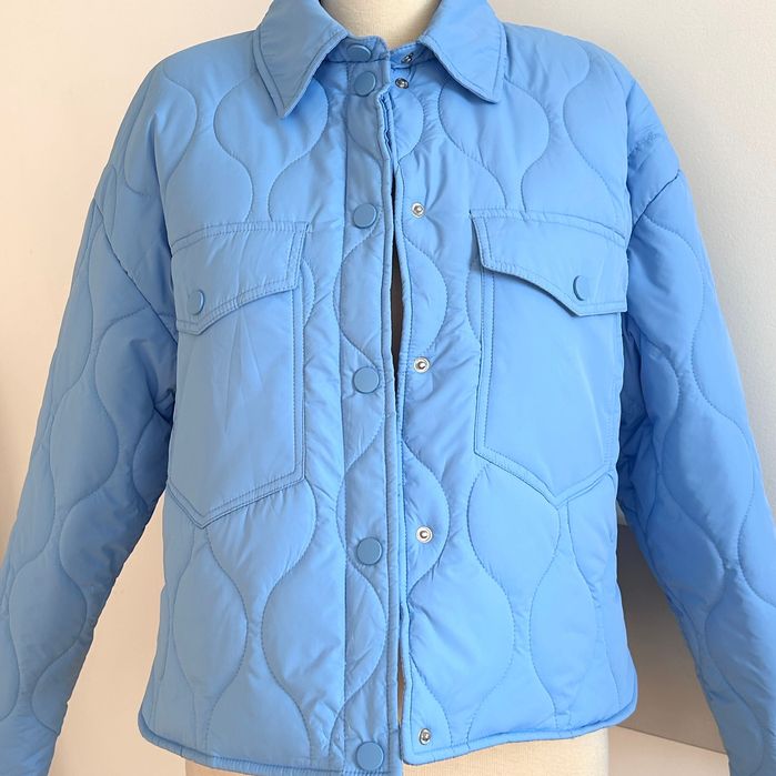 Късо светло синьо кроп яке Asos