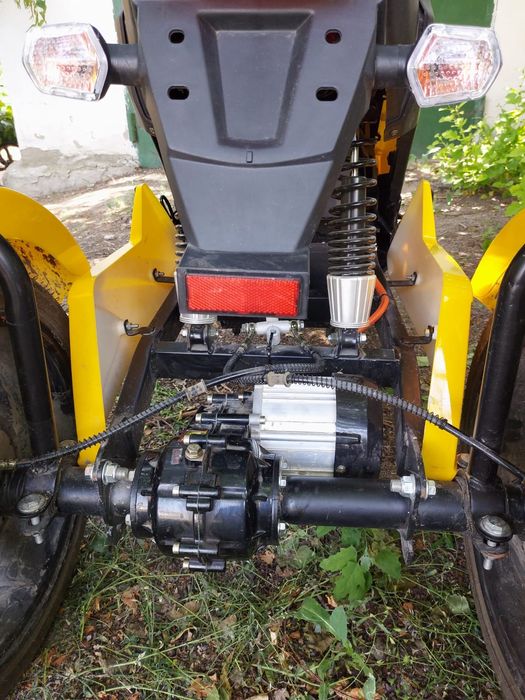 Трицикл электрический 60v20AH