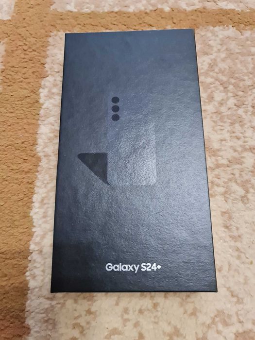 Телефон Samsung S24+