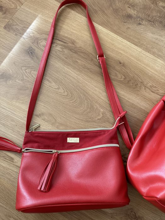 Червени чанти еко кожа
