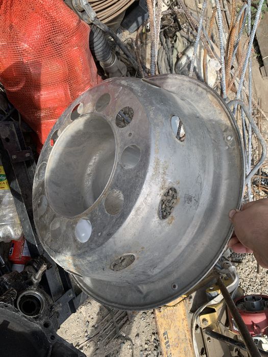 Продается это