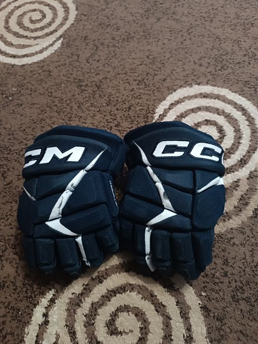 Продам комплект хоккейной формы