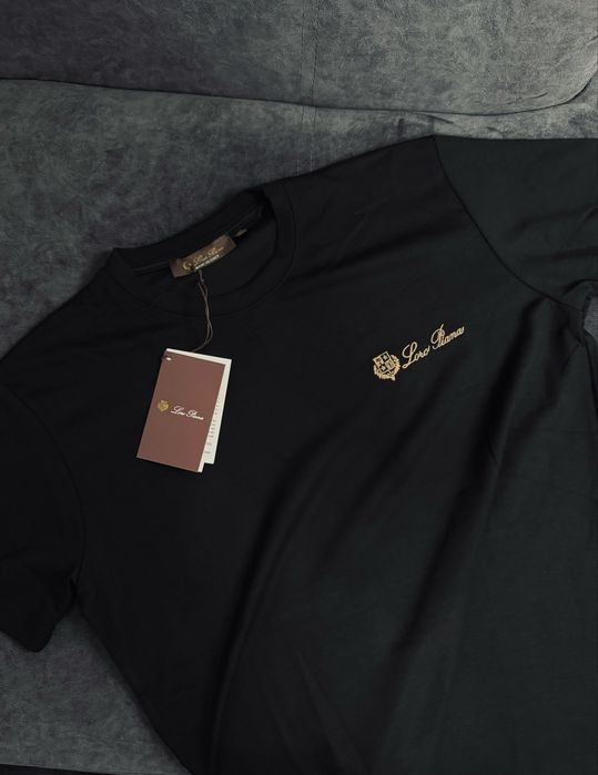 Екип l*ro P*ana черен