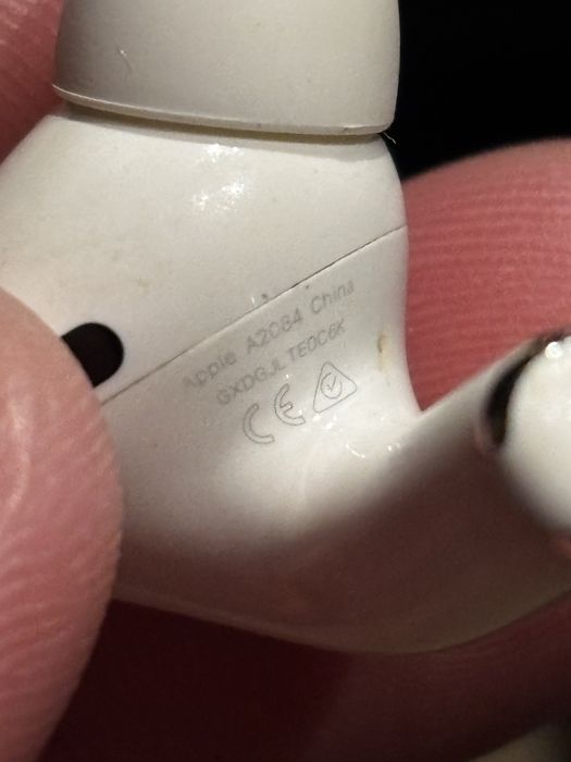 Левый наушник airpods pro // левое ухо эйрподс про