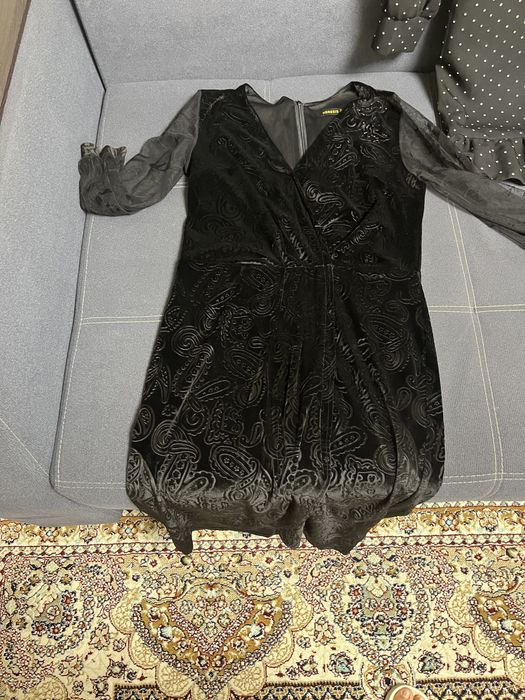 Продам платья