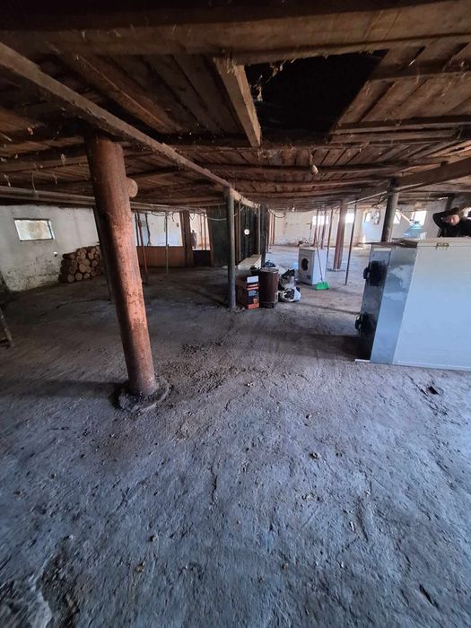 Продава се Промишлена сграда в Монтана, Жерави - 286 кв.м за 89 €/кв.м - Снимка #1