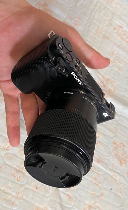 Фотокамера Sony ZV-E10